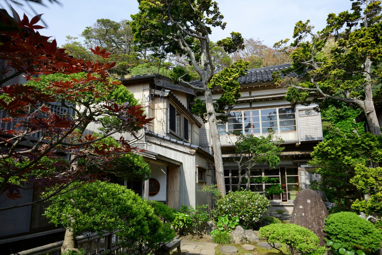 美しい日本庭園もある伝統的建造物は、伊東伊左衛門と名乗る千石船の船主の家だったそう。