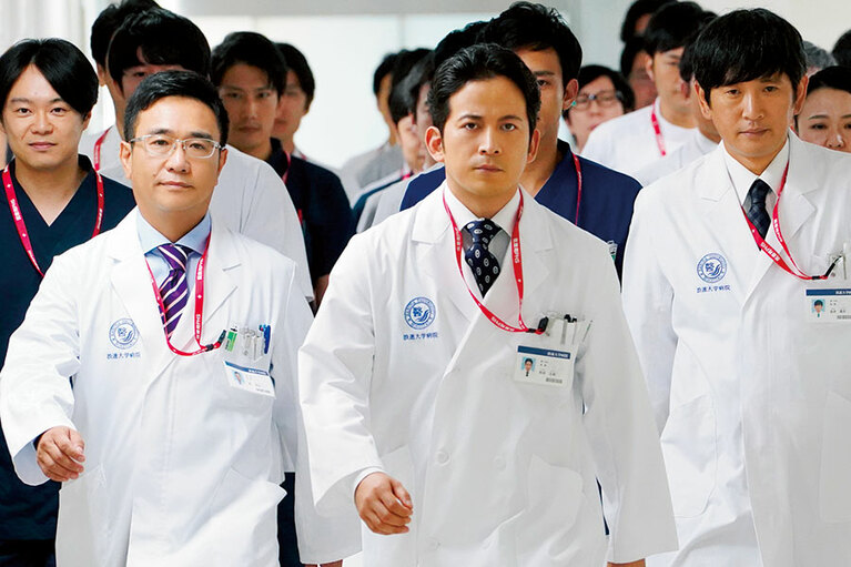 ドラマ「テレビ朝日開局60周年記念 5夜連続ドラマスペシャル 山崎豊子『白い巨塔』」。