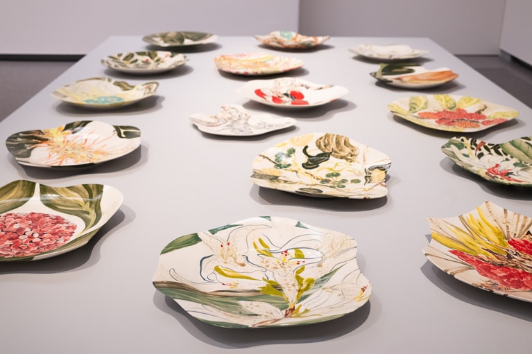 浅野友里子《地続きの実り》2025