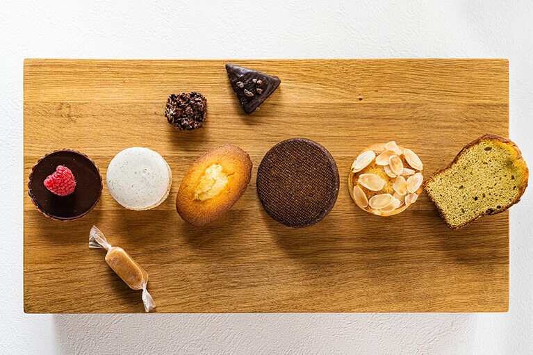 テイクアウト 1名分 6,000円。2名単位で注文可能。©Yusuke Kagayama