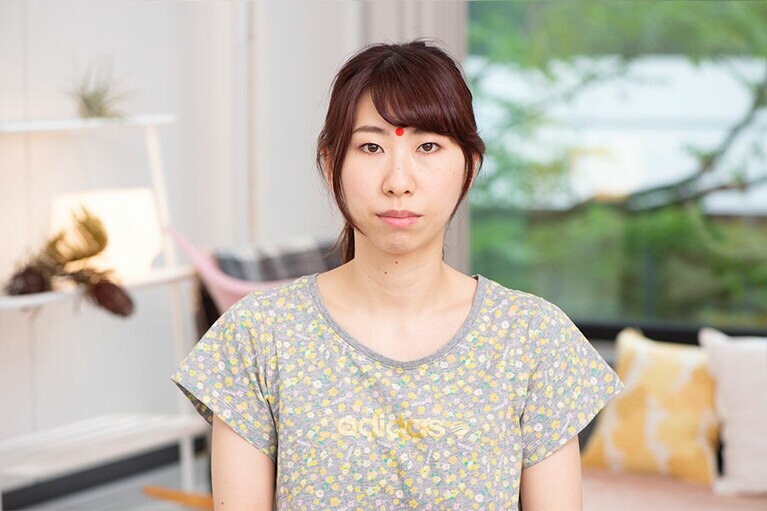 【ツボ「印堂」の位置】