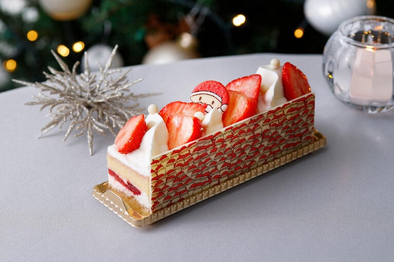 ウェスティンホテル東京「ストロベリーシャンティ」(5cm×15cm／3,300円)。