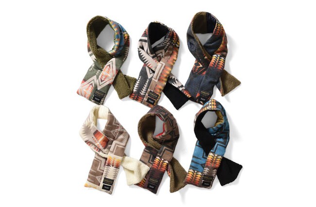 REVERSIBLE MUFFLER 各5,500円。