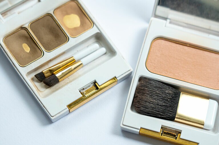 パウダー状のアイテムは状態をしっかりと確認する。