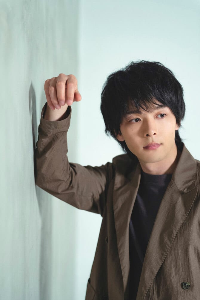 中村倫也インタビュー【後篇】「犠牲なく美しいのが、一番いい」日本を