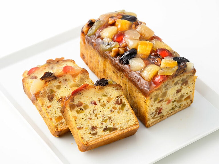 LoveFUKUSHIMA 1本 8,640円、ハーフサイズ4,320円／菓匠 清泉堂