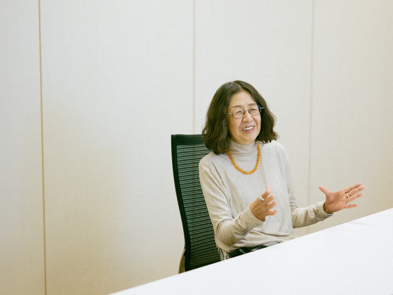 井上荒野さん。