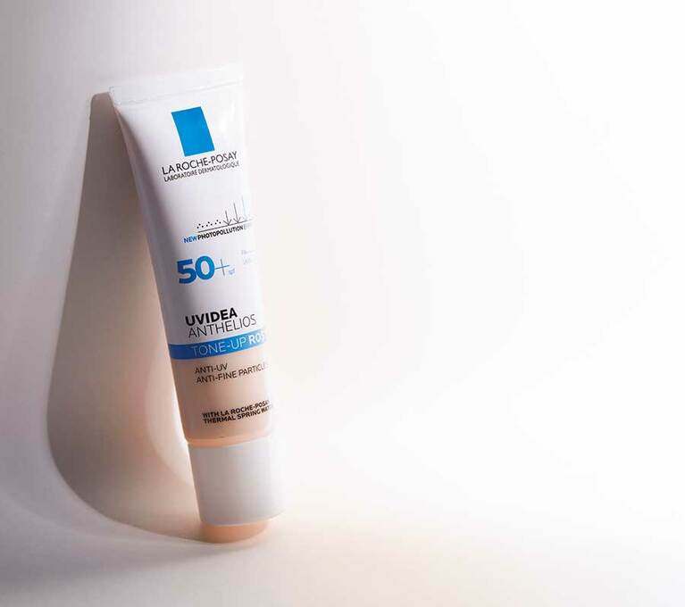 ラ ロッシュ ポゼ UV イデア XL プロテクショントーンアップ ローズ SPF50+・PA++++ 30mL 3,400円。