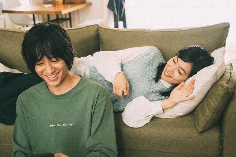 ©2022「わたし達はおとな」製作委員会