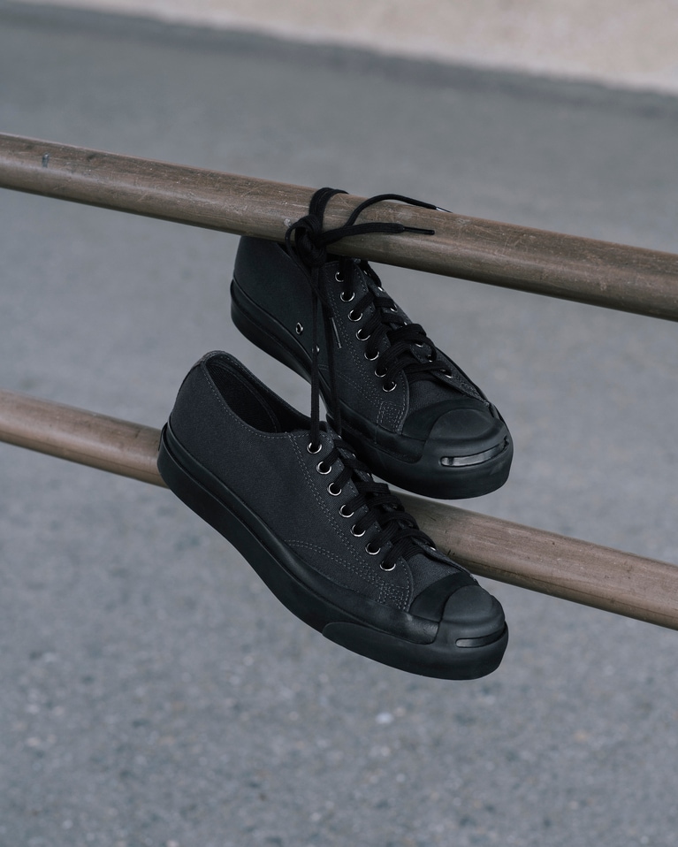 MHL×CONVERSEの“JACK PURCELL”（20,900円、税込み）。
