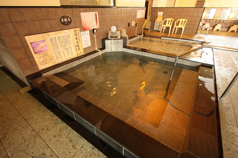 国済寺天然温泉 ハナホテル 深谷＆スパ［埼玉／深谷］天然温泉「美肌の湯」炭酸風呂。