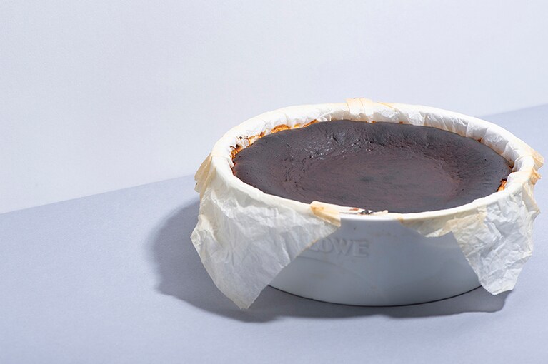 ［マーロウ ］バスクチーズケーキ 4,800円。