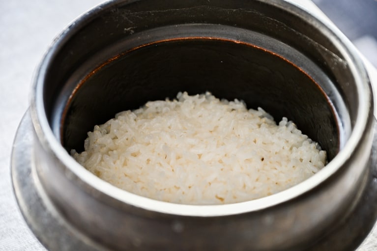 「日本料理 華暦」のインルーム和朝食膳。