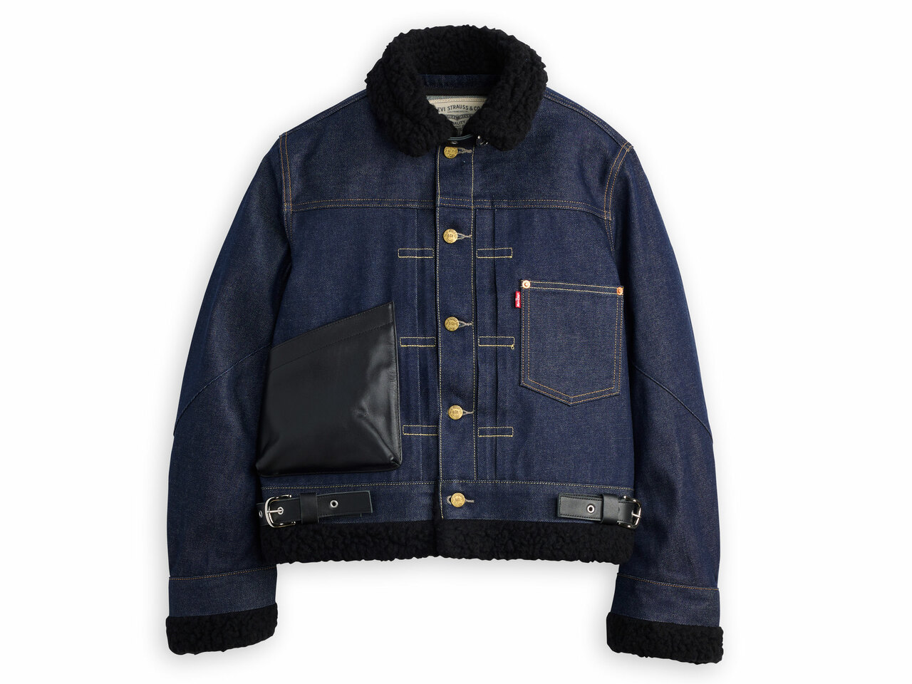 Sherpa Jacket／132,000円。