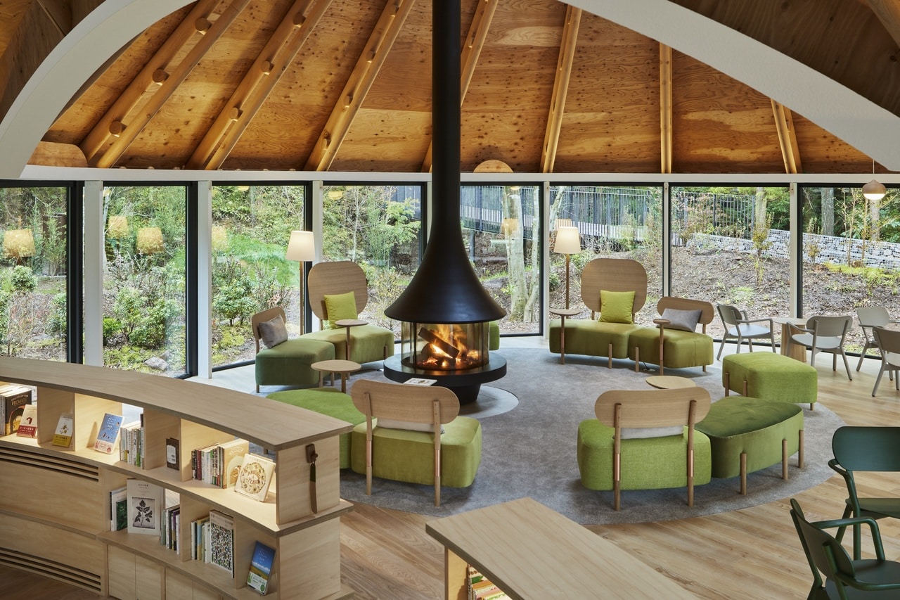 ゆったりとした雰囲気の「Books&Cafe」。