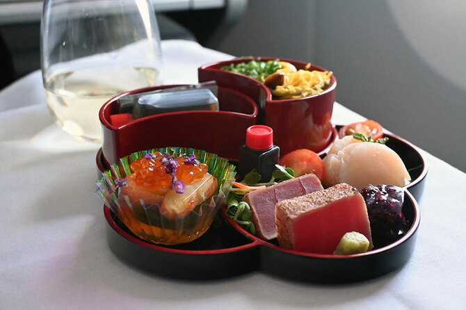 3ページ目)一番人気の機内食は「菊乃井」シェフ監修御膳