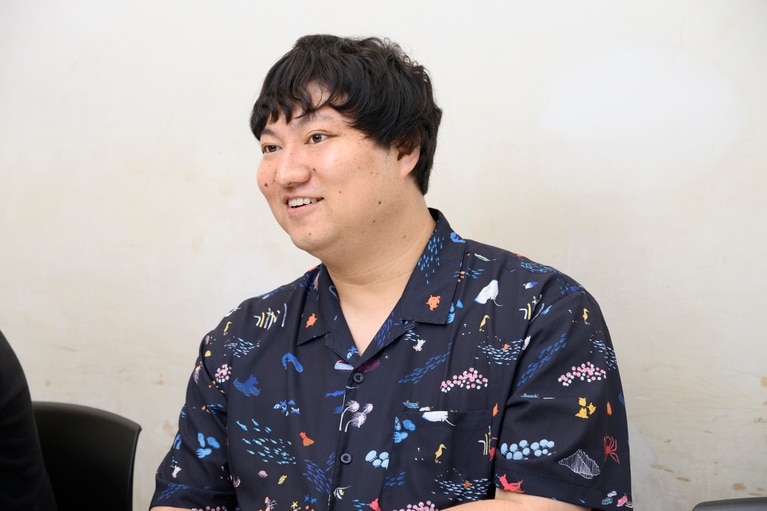 ロングコートダディの兎さん。