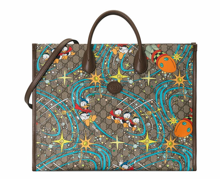 DISNEY×GUCCI トートバッグ［W43cm×H34cm×D18.5cm］225,500円(税込)。©Disney