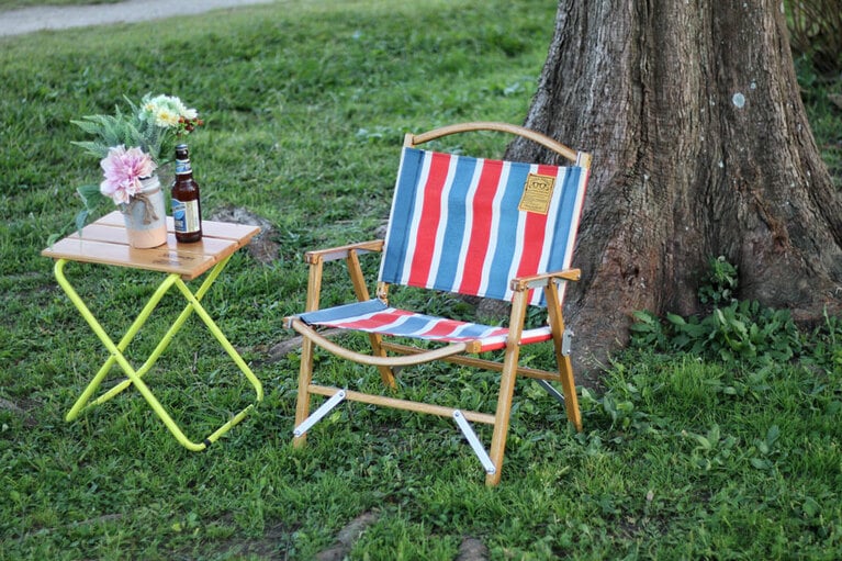 組み立ても簡単。慣れれば1分くらいで完成。