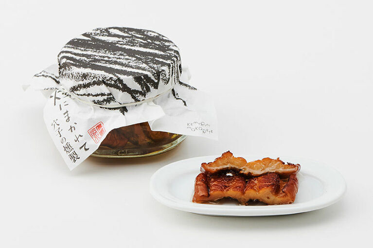 マリンスター「穴子の燻製オイル漬け」100g 1,500円。