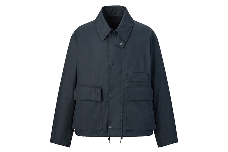 ユーティリティショートブルゾン 67 BLUE 9,990円。