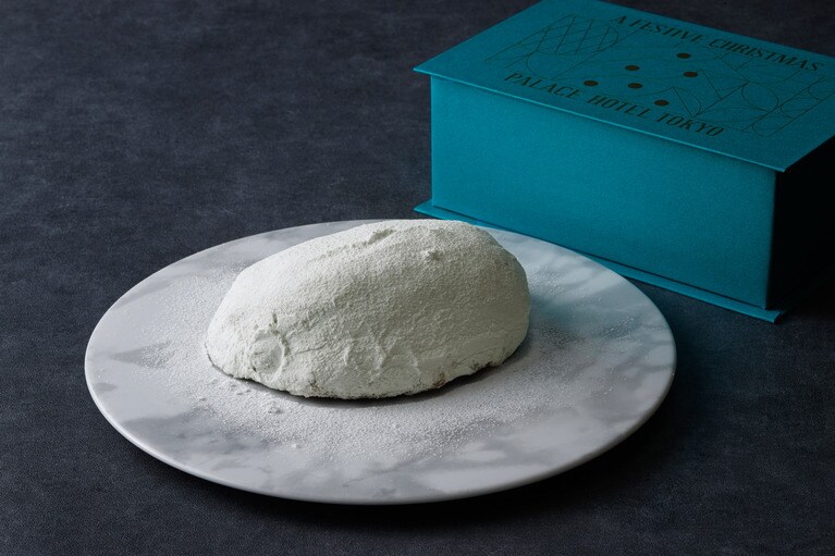 新作「メロン シュトーレン」（限定400個）4,200円。10cm×16cm×高さ6cm。