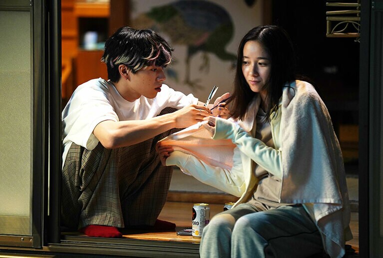 『バカ塗りの娘』全国公開中 配給：ハピネットファントム・スタジオ　©2023「バカ塗りの娘」製作委員会