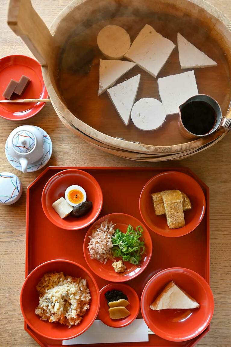 【神勝寺 禅と庭のミュージアム】湯豆腐 1,500円(1日20食限定、11:30～13:30)。