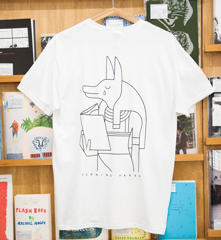 オリジナルのＴシャツやトートバッグなども販売。