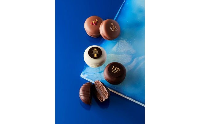 ※「プレミアムショコラマカロン 125eme アニベルセル」1,998円／ル･コルドン･ブルー