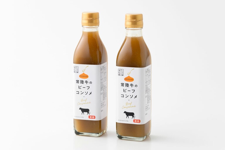 とろけるひとさじ常陸牛のビーフコンソメ 各1,080円（300ml）。