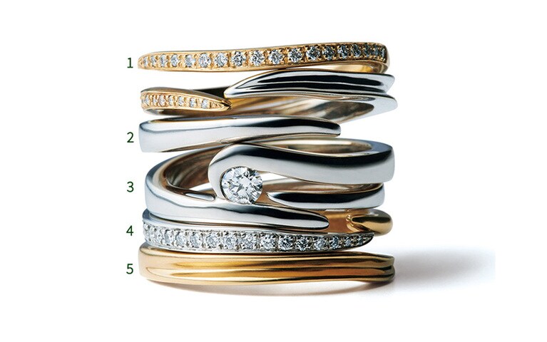 「メア・クルパ」リング 【1】(YG×ダイヤモンド) 371,800円、【2】(WG) 272,800円、【3】(WG×ダイヤモンド) 426,800円、【4】(WG×ダイヤモンド) 291,500 5(YG) 272,800円／ホアキン・ベラオ