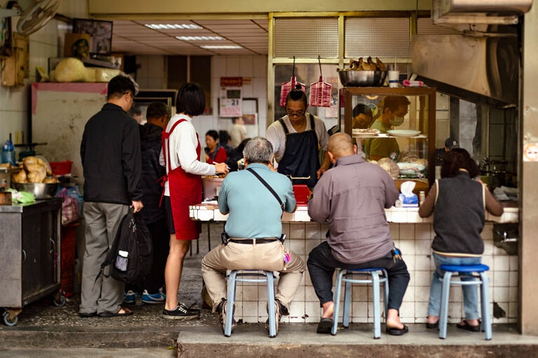 賣麵炎仔 金泉小吃店(マイミェンイェンザイ ジンチェンチャオチーディェン)
