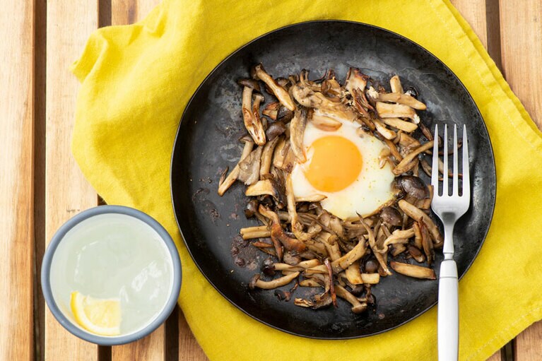 無限きのこの名前の通り、食べ始めたら箸が止まらない！