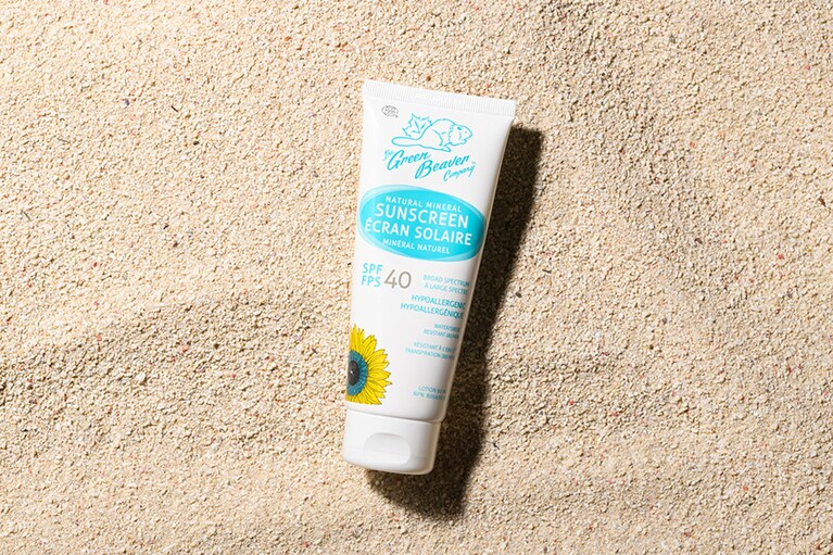 「ナチュラルサンスクリーン SPF40」SPF40 90mL 4,180円／ケーツー・インターナショナル