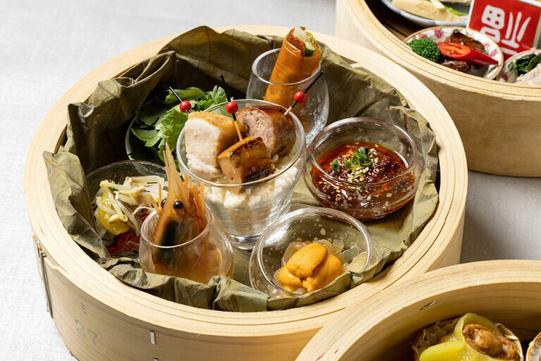 主菜をいろいろ食べられるのがうれしい！