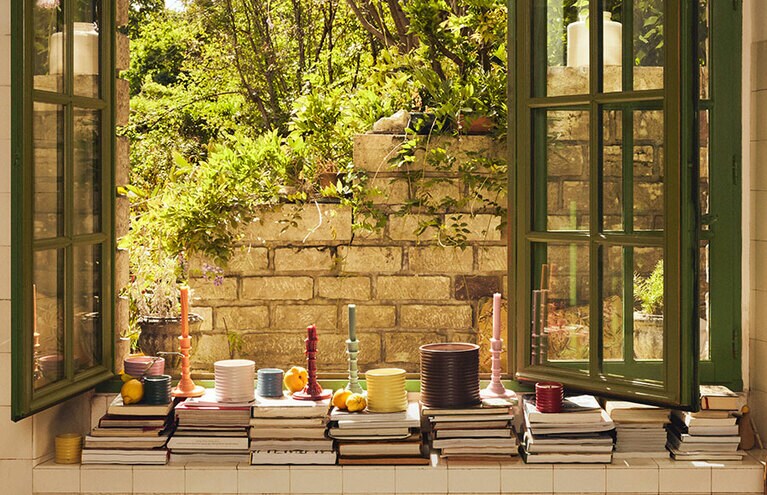 「ホームセンツ」。