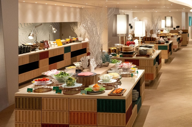 和洋さまざまな料理を自由に楽しんで。