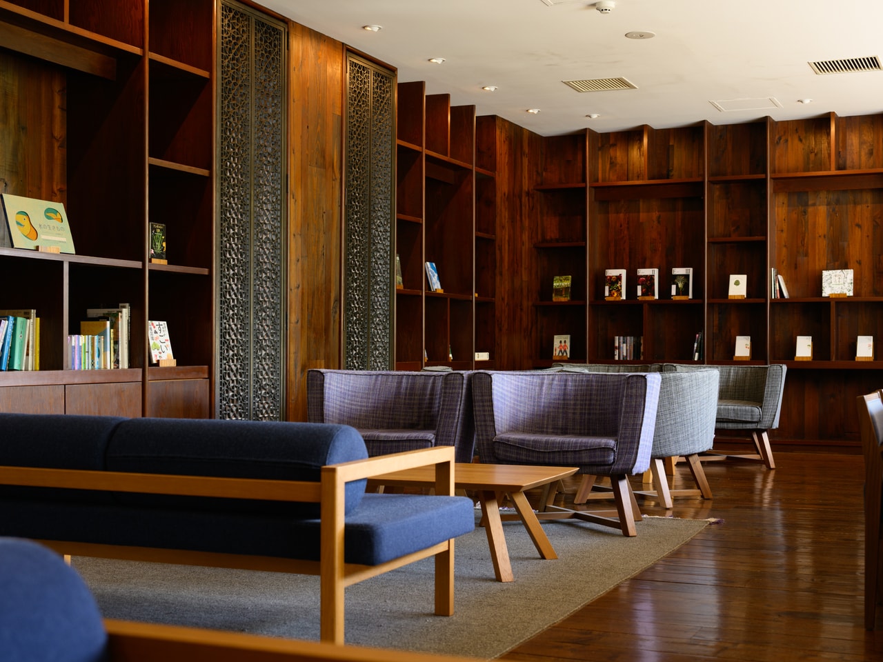 ラウンジは6:00~22:00まで自由に利用できる。