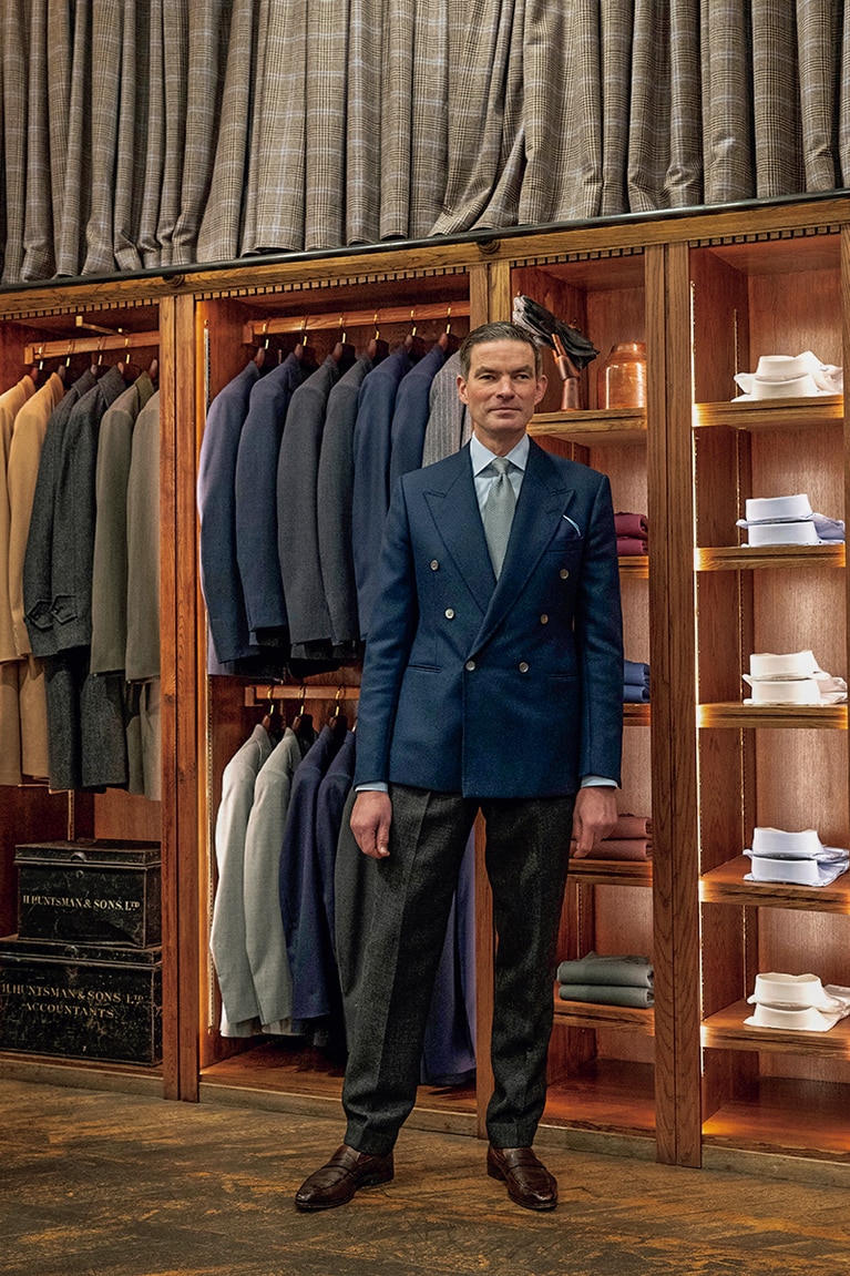 キャンベル・ケリー氏のスーツの着こなしも素敵。