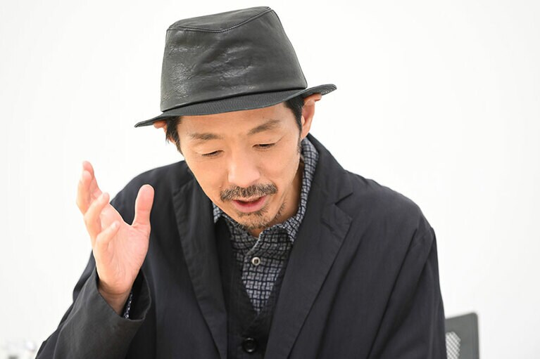 宮藤官九郎さん。