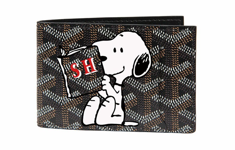 インサートヴィクトワール カードケース クラシックカラー(黒) 33,000円。スヌーピー・マーカージュ 60,000円、イニシャルマーカージュ追加 19,000円。