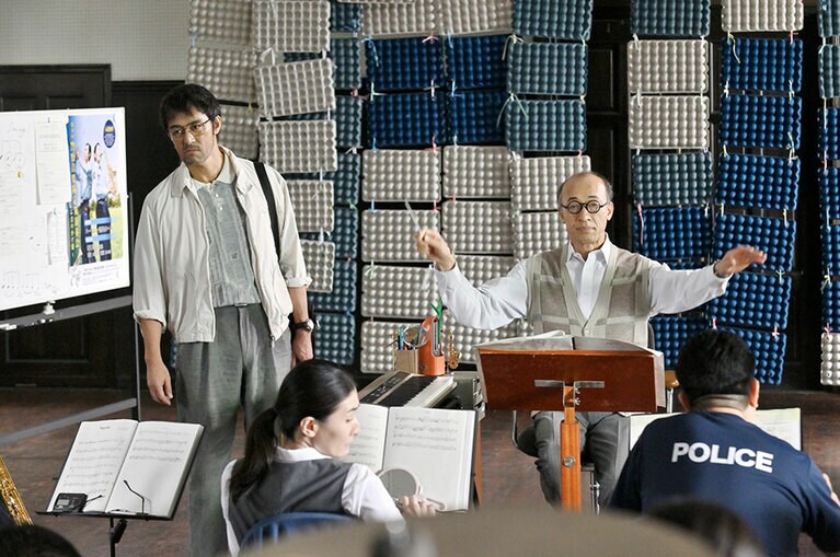 ©️ 2022『異動辞令は音楽隊！』製作委員会