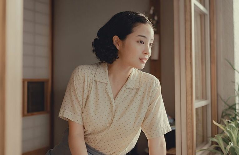 『遠い山なみの光』（石川慶監督、広瀬すず主演）は9月5日よりTOHOシネマズ日比谷ほか全国ロードショー。配給：ギャガ　Ⓒ2025 A Pale View of Hills Film Partners
