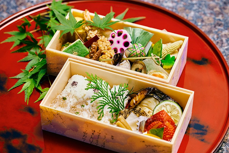 朝食は京野菜をふんだんに使った懐石弁当「古都の玉手箱」。ルーフトップ・ラウンジで食べることも可能。※写真はイメージ。季節によって内容の変更あり。