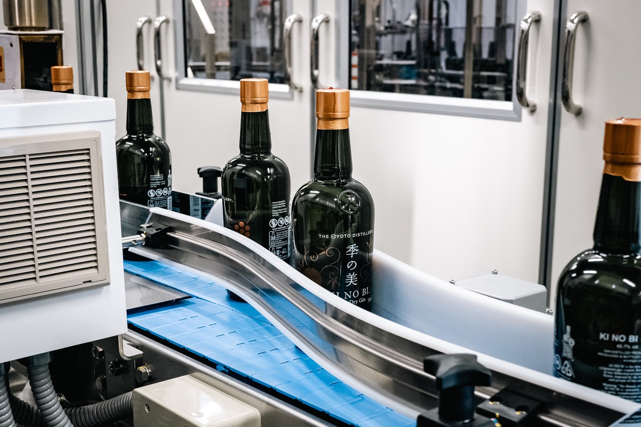 今や海外でも人気の「季の美 京都ドライジン」。