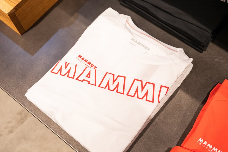 10月17日（木）に「マムート ＫＩＴＴＥ 丸の内」がオープン。