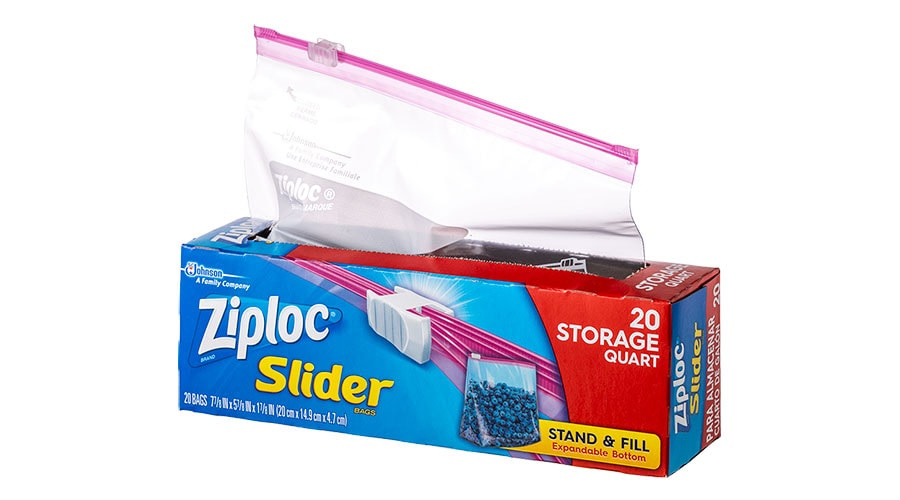 ［Zipper Bag］一度で完食できなかったり、小分けしたい場合はジッパー付き保存袋が便利。パッキングの際にも活躍する。3.26ドル／Walmart