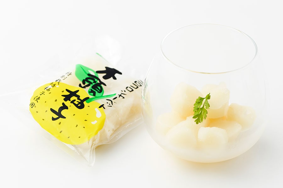 コロコロシャーベット 木頭柚子 各153円(70g入り)。