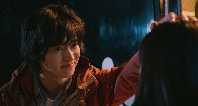 ©2021 映画『夏への扉』製作委員会